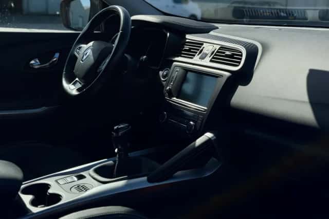 Renault Kadjar (2015) thumbnail 12