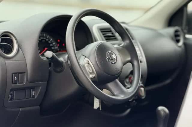 Nissan Micra (2015) thumbnail 10