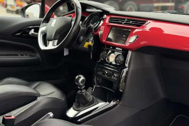 Citroën DS3 (2014) thumbnail 12