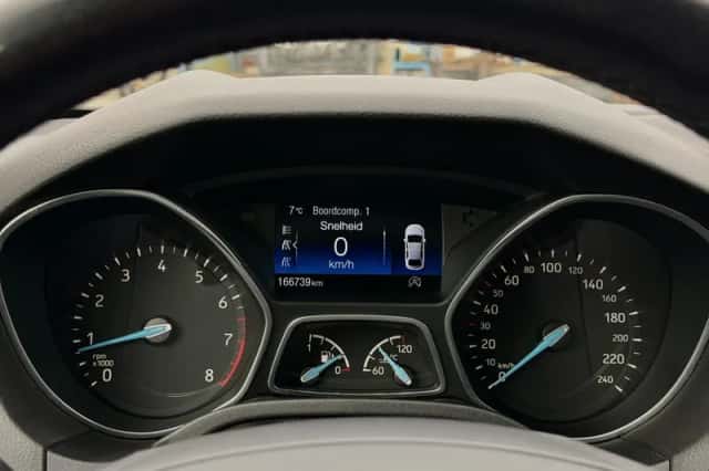 Ford Focus (2017) thumbnail 15
