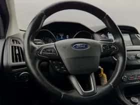 Ford Focus (2017) thumbnail 16