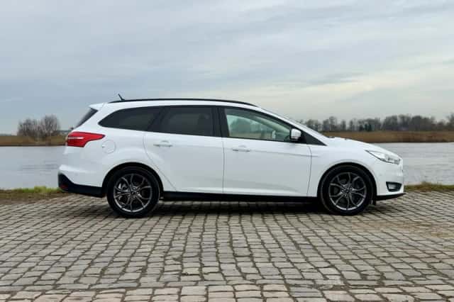 Ford Focus (2017) thumbnail 7