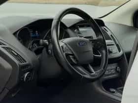Ford Focus (2017) thumbnail 10
