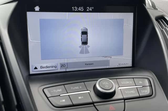 Ford Kuga (2018) thumbnail 19