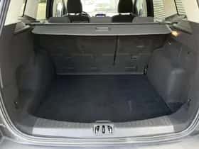 Ford Kuga (2018) thumbnail 29
