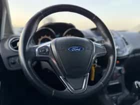 Ford Fiesta (2016) thumbnail 16