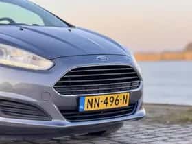 Ford Fiesta (2016) thumbnail 5