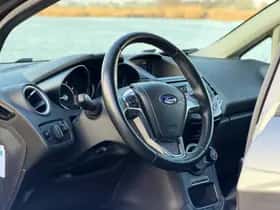 Ford Fiesta (2016) thumbnail 10