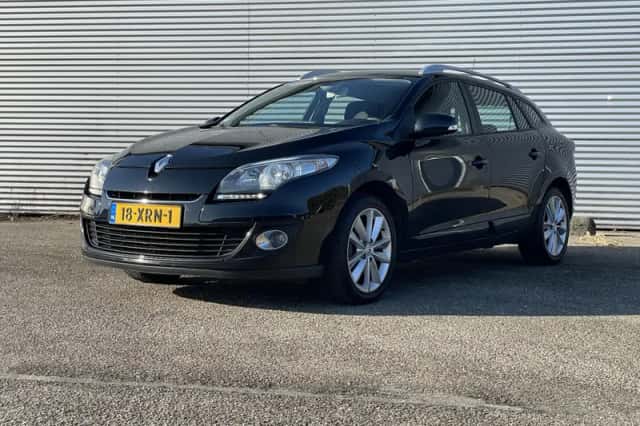 Renault Mégane (2012) thumbnail 1