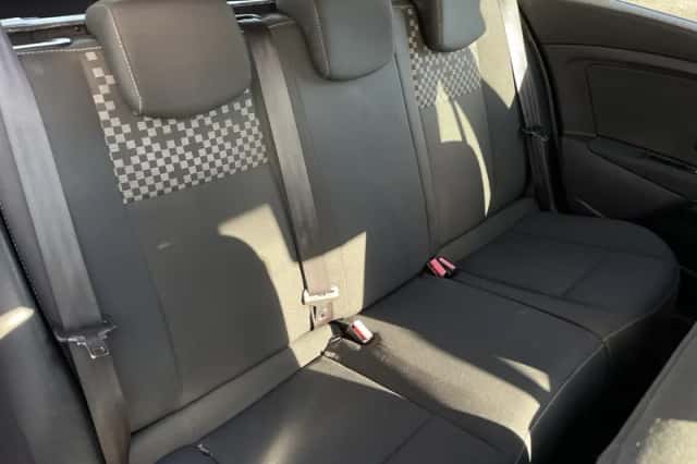 Renault Mégane (2012) thumbnail 11