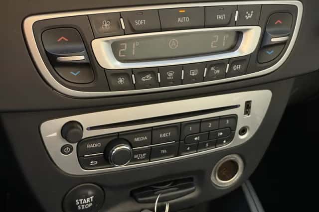 Renault Mégane (2012) thumbnail 20