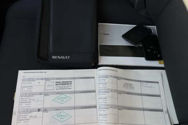 Renault Mégane (2012) thumbnail 32
