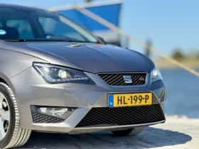 SEAT Ibiza (2015) thumbnail 2