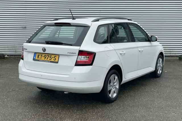 Škoda Fabia (2017) thumbnail 4