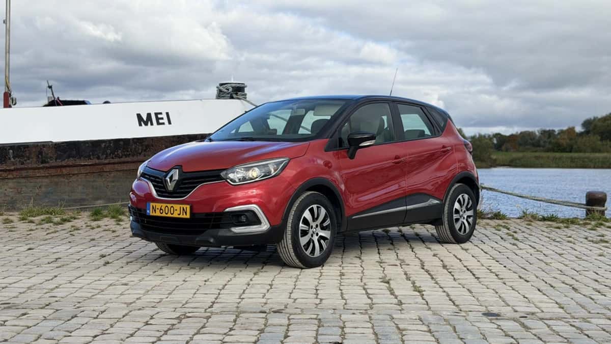 Renault Captur (2019) — foto 1