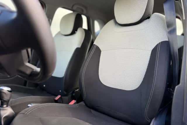 Renault Captur (2019) thumbnail 12