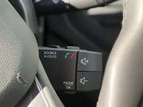 Renault Captur (2019) thumbnail 19