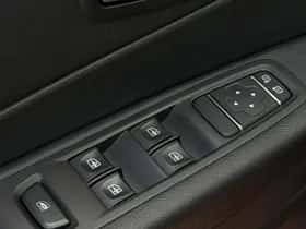 Renault Captur (2019) thumbnail 25