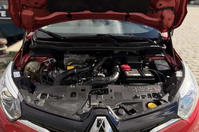 Renault Captur (2019) thumbnail 26