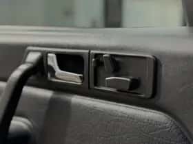 Mercedes-Benz 190-Serie (1991) thumbnail 19