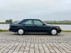 Mercedes-Benz 190-Serie (1991) thumbnail 6