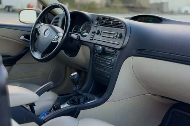 Saab 9-3 (2005) thumbnail 13