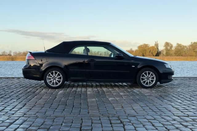 Saab 9-3 (2005) thumbnail 7