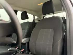 Ford Fiesta (2021) thumbnail 11