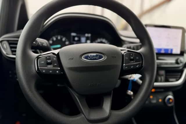 Ford Fiesta (2021) thumbnail 16