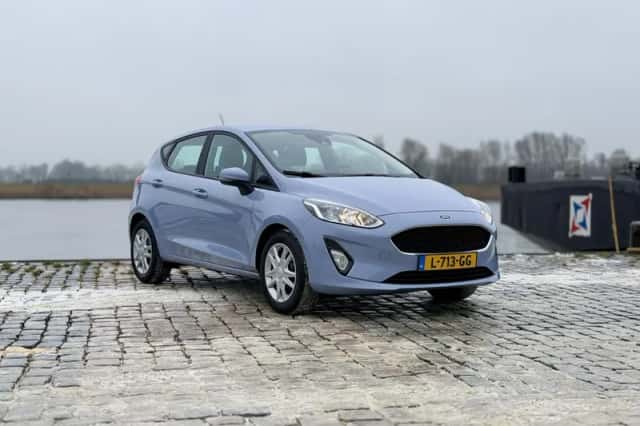 Ford Fiesta (2021) thumbnail 3