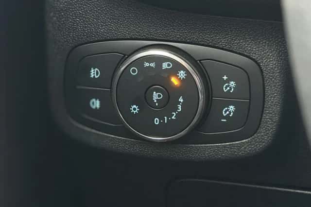 Ford Fiesta (2021) thumbnail 26