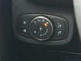 Ford Fiesta (2021) thumbnail 26