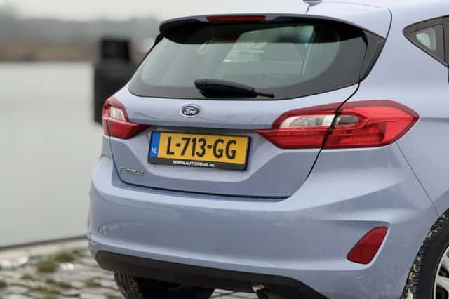 Ford Fiesta (2021) thumbnail 4