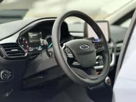 Ford Fiesta (2021) thumbnail 10