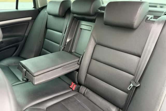 Škoda Octavia (2013) thumbnail 14