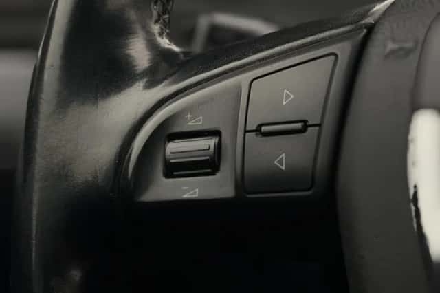 Škoda Octavia (2013) thumbnail 17