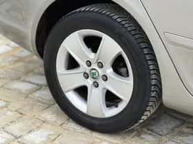 Škoda Octavia (2013) thumbnail 6