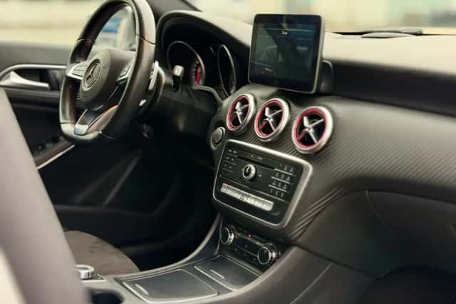 Mercedes-Benz A-Klasse (2017) thumbnail 12