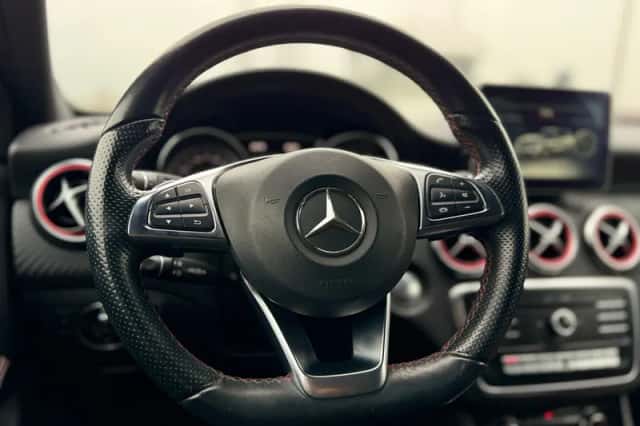 Mercedes-Benz A-Klasse (2017) thumbnail 15