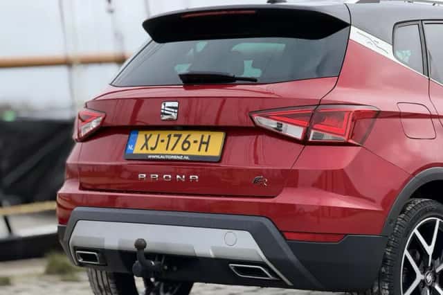 SEAT Arona (2019) thumbnail 4