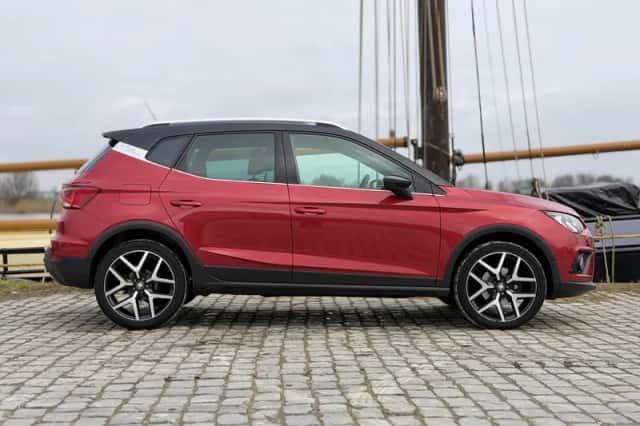SEAT Arona (2019) thumbnail 7