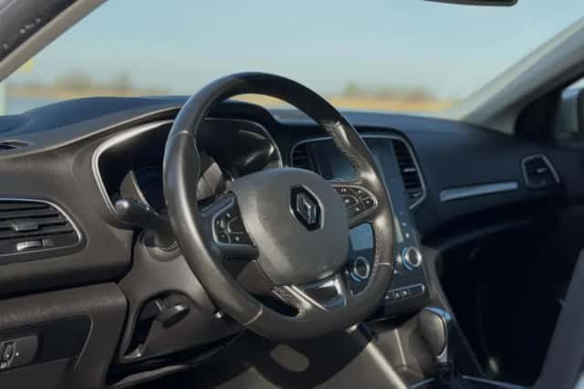 Renault Mégane (2016) thumbnail 11
