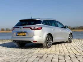 Renault Mégane (2016) thumbnail 5