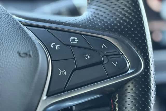 Renault Clio (2020) thumbnail 17