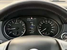 Nissan Qashqai (2015) thumbnail 15