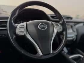 Nissan Qashqai (2015) thumbnail 16