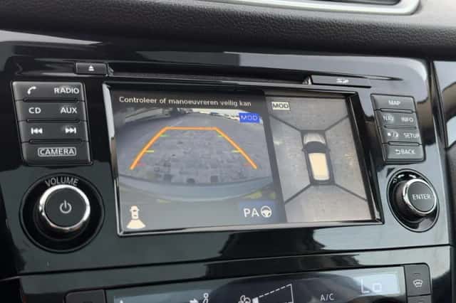 Nissan Qashqai (2015) thumbnail 20