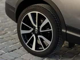 Nissan Qashqai (2015) thumbnail 6