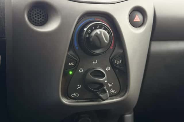 Peugeot 108 (2020) thumbnail 20