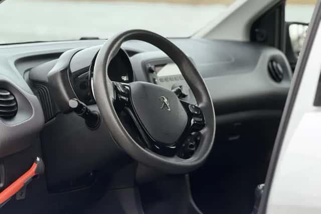Peugeot 108 (2020) thumbnail 9
